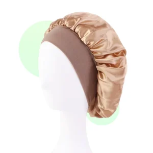 Bonnet en Satin Large Bande