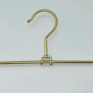 Cintres à pinces en métal