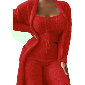 Ensemble Pyjamas Velours Confort & Élégance