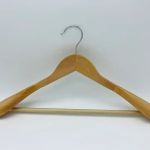 PLG - Cintre en bois avec épaules et barre antidérapante pour ensembles vestes et pantalons