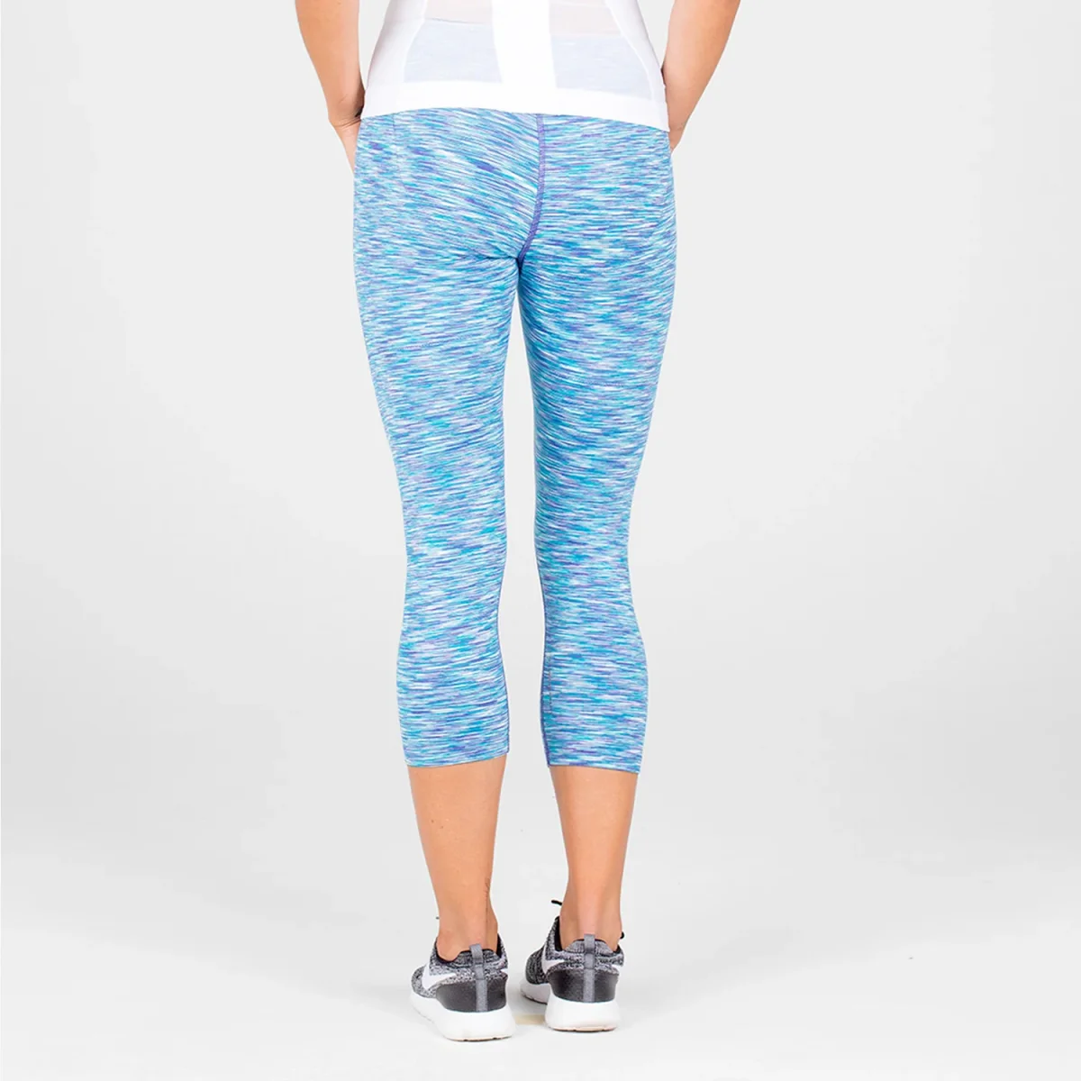 AlignMe Capri Leggings - Bleu – Image 4