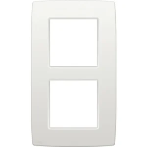 Double plaque de recouvrement de 60 mm d'entraxe verticalement Niko (100-76200)